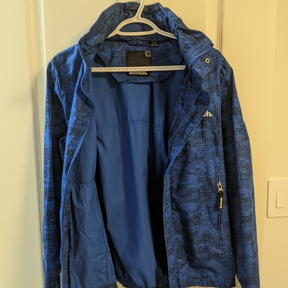 Men Blue and dark grey bench windbreaker (small) - Picture 3 of 4